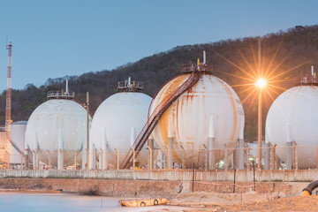 Oil refinery tanks petroleum