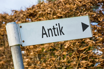 Schild 92 - Antik