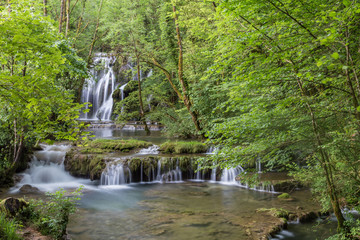 Cascades des tufs de Planches-près-Arbois