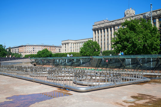 The idle fountain on the Moscow area on a summer day. Saint Petersburg