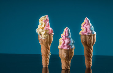 Ice cream © Ryba Sisters