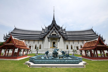 Fototapeta premium Sanphet Prasat Palace in Ancient City, Bangkok