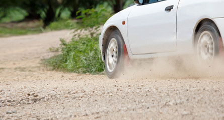 Rally Car speed in dirt track
