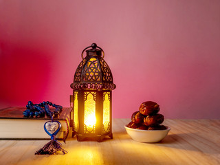 dates are ready to serve in ramadan kareem ningt. - 114367162