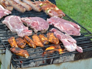 Barbecue en fonctionnement