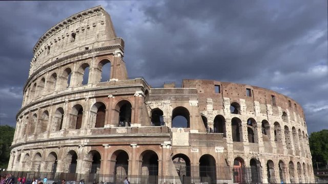Colosseum in Rome, Italy time lapse 