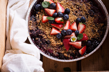 Berry crumble cake made on grill