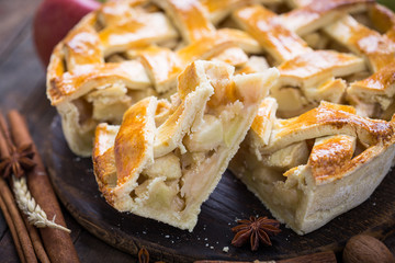 Homemade apple pie