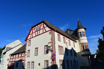 Obraz premium Altes Rathaus in Großauheim-Hanau