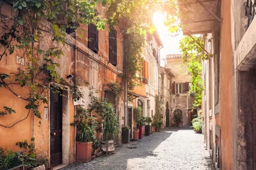  Een pittoreske straat in Rome, Italië © smallredgirl