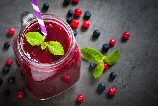 Berry mix smoothie