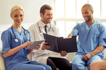 Fototapeta premium Group of medical doctors