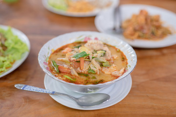 Tomyam kung - shrimp noodles spicy food