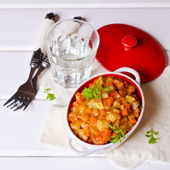 Vegetable stew with sauce