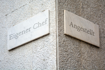 Schild 109 - Eigener Chef