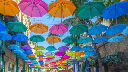 port louis le caudan waterfront regenschirme hauptstadt von maur © wsf-f