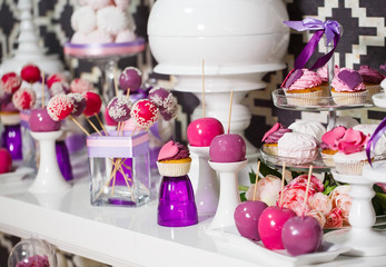 Candy bar.