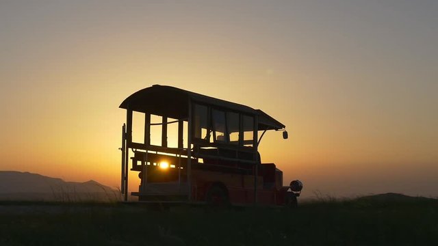 Silhouette of the old bus