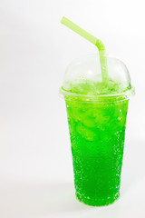drink green on white background