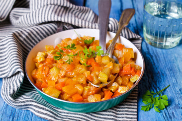 Vegetable stew with sauce