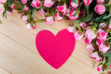 Obraz na płótnie Canvas Roses and heart shape card for your message
