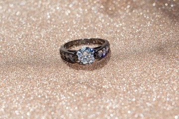 Black Ring with Diamond