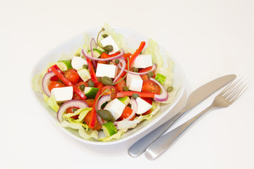 Греческий салат с каперсами