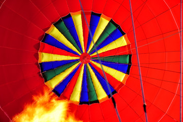 Fototapeta premium Fahrt mit einen Heißluft Ballon