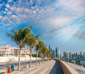 Obraz premium Buildings over the water in Dubai Marina, United Arab Emirates