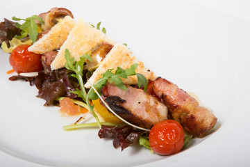 Italian salad with ham