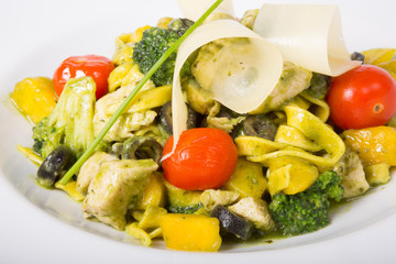 Green pasta with pumpkin
