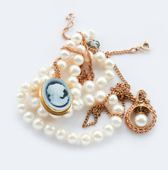 Vintage  gold jewelry pendant, brooch, cameo, pearl strand isola