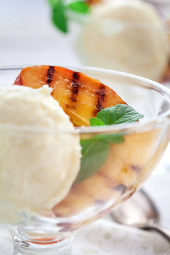 Homemade Ice Cream With  Grilled Peach  And Mint