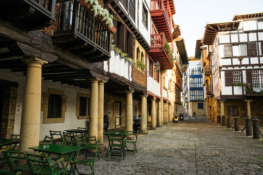 plaza antigua de fuenterrabia