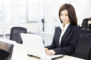 asian businesswoman working in the office