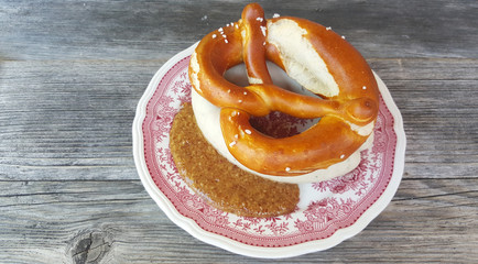 Weisswurst with homemade Pretzel