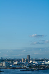 みなとみらいから見た都市風景
