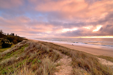 Australia Landscape : Currimundi beach at dawn