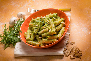 pasta with arugula pesto