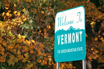 Vermont state welcome sign - obrazy, fototapety, plakaty