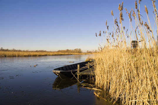 The canal Oude Zederik near Ameide