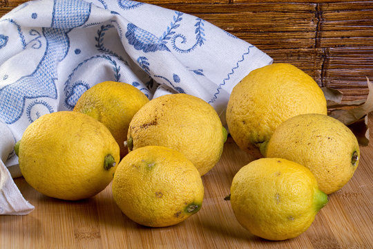 group of lemons