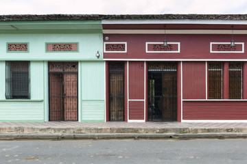 Fototapeta na wymiar Colonial city of Leon in northern Nicaragua