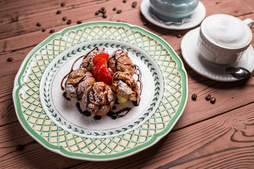 eclair with chocolate,