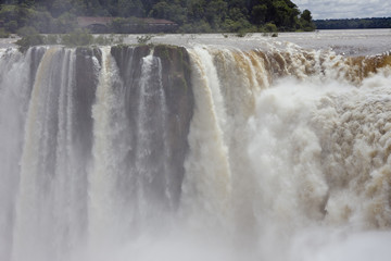 Fototapeta premium Iguazu Falls, sideview of the devil's throat