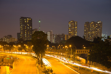 Fototapeta na wymiar Singapore street at night