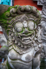 Fototapeta premium traditional balinese statue on bali, indonesia