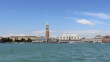 Fototapeta premium Venise - Place Saint-Marc 28
