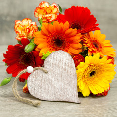 Herz und Blumenstrau&szlig;