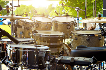 Fototapeta na wymiar Acoustic drum set on stage before the concert